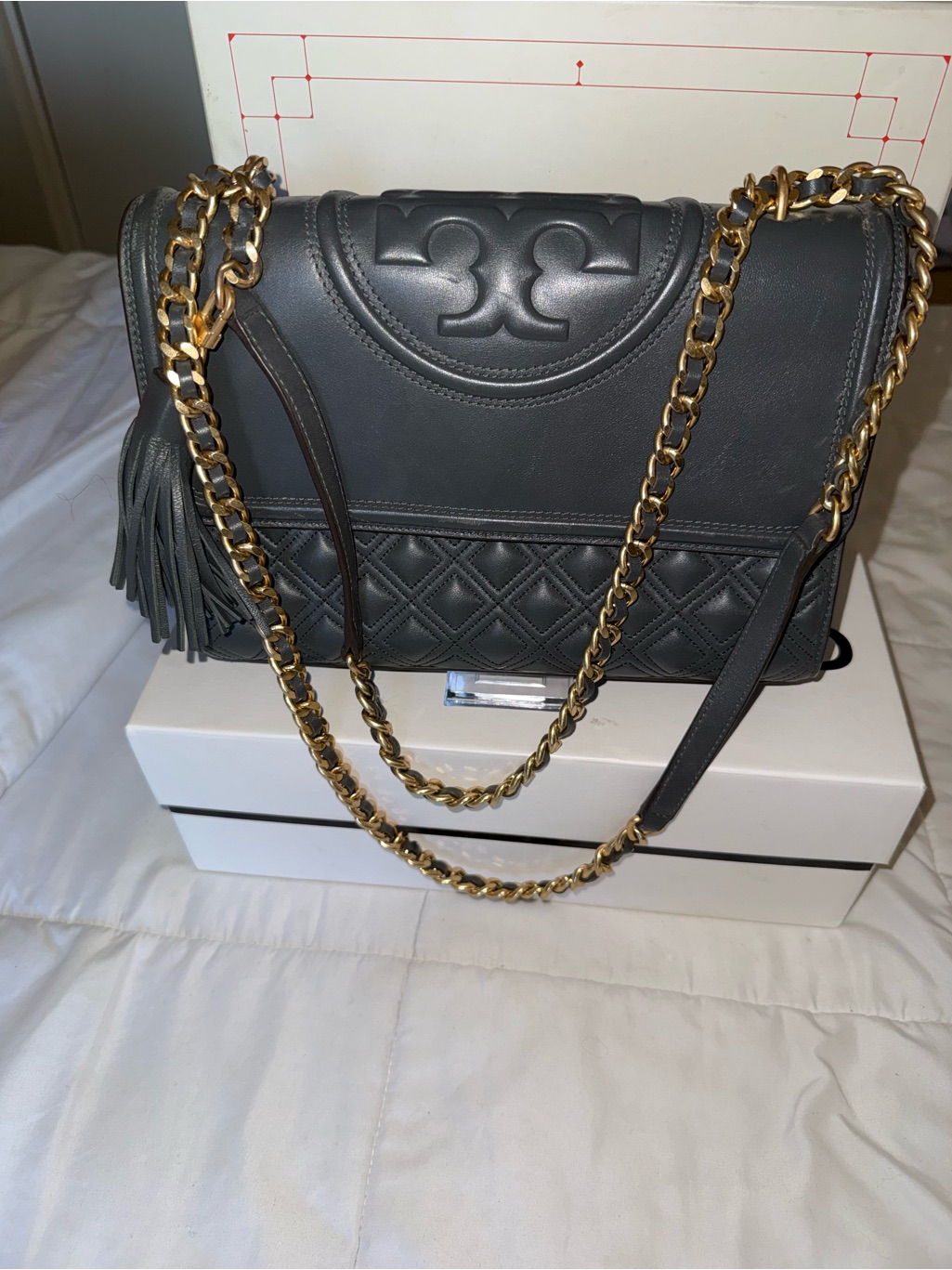 Tory Burch Charcoal Quilted Leather Shoulder Bag With Gold Chain